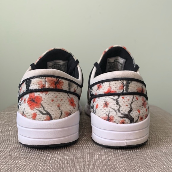 SOLD‼️Nike SB ‘Cherry Blossom’ - Picture 8 of 12